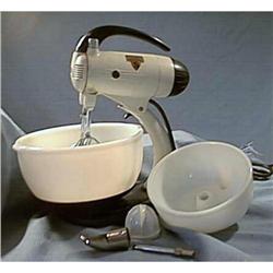 Sunbeam Automatic  Mixmaster with Juicer #1691208