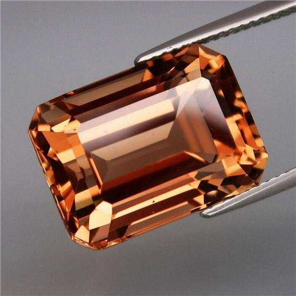 Natural Peach Champagne Topaz  20.86 Cts - VVS