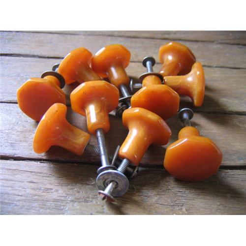 10 Butterscotch BAKELITE Drawer Knobs, 1723914
