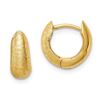 Image 1 : 14k Yellow Gold Textured Hoop Earrings - 26 mm