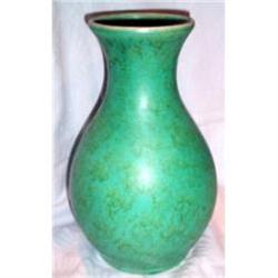 English Onyx Green and Gold Pottery Vase #1725407