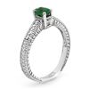 Image 2 : 0.76 ctw Emerald & Diamond Ring 18k White Gold - REF-32M8G