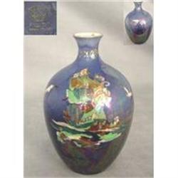 Crown Devon Fieldings Lusterine Small Vase  #1697356