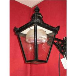 ENGLISH WALL LANTERN ON BRACKET #1697501