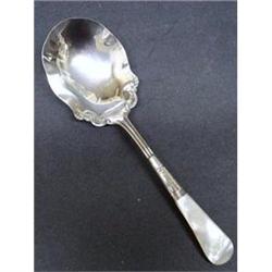 Victorian Sterling&Pearl-Serving BERRY SPOON #1711695