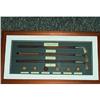 Image 1 : "FRAMED" BOXED MINATURE GOLF CLUBS/BALLS #1728048