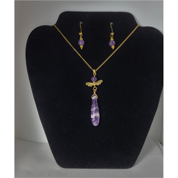 13)  GOLD TONE WITH PURPLE DRAGON'S VEIN