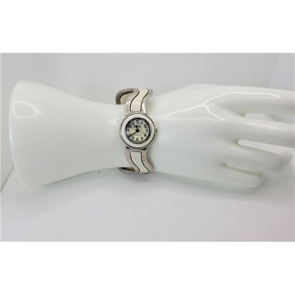 14)  CREAM AND SILVER TONE GUCCI REPLICA