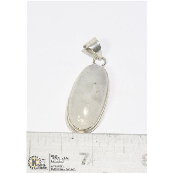 #146-MOONSTONE PENDANT
