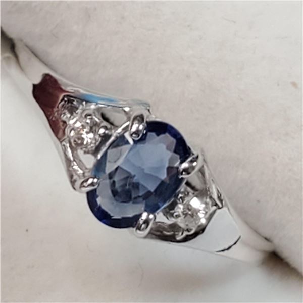 10K WHITE GOLD SAPP(0.55CT) DIAMOND(0.04CT)  RING