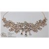 Image 1 : LADIES ROSE TONE RHINESTONE JEWELLERY NECKLACE