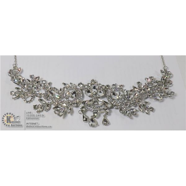 LADIES SILVER TONE RHINESTONE JEWELLERY NECKLACE