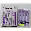 Image 1 : NEW BEAUTY SET SOLD WITH MAKEUP BRUSH SET
