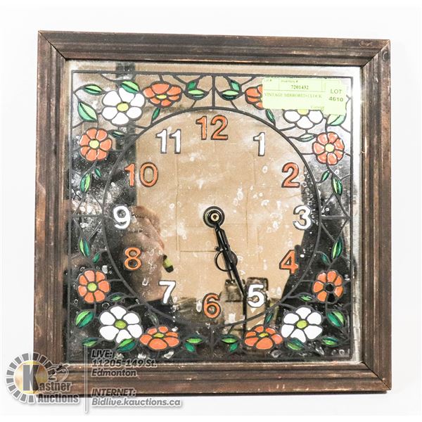 VINTAGE MIRRORED CLOCK
