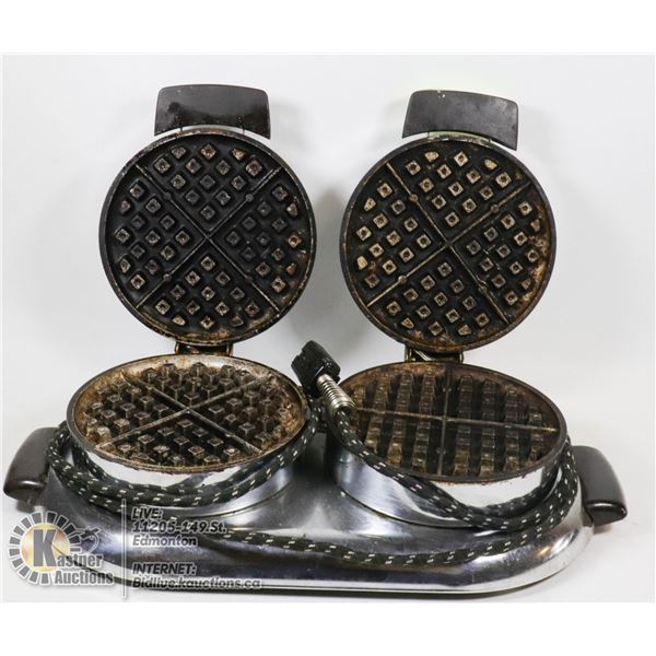 VINTAGE KNAPP-MONARCH WAFFLE IRON