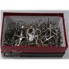 Image 1 : BOX OF ASSORTED SMALL SCISSORS