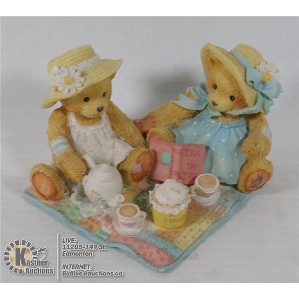CHERRISHED TEDDIES-FREDA AND TINA, REG. NO.
