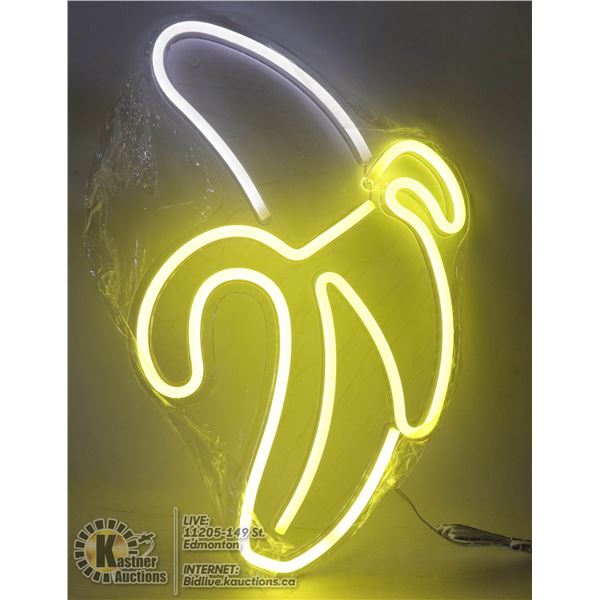 LUCUNSTAR NEON LIGHT UP BANANA WALL HANGING