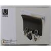 Image 1 : UMBRA MAGNETIC ORGANIZER