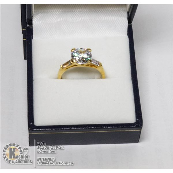 GOLD TONE SOLITAIRE RING APPROX SIZE 7