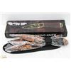 Image 1 : 3 NEW 8" THROWING KNIVES IN SHEATH