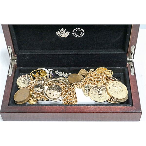 LOT OF MISC. VINTAGE JEWELRY IN WOODEN BOX