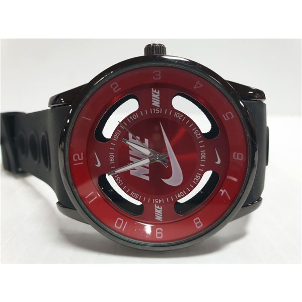 NEW NIKE THEME WATCH WITH RUBBER STRAP