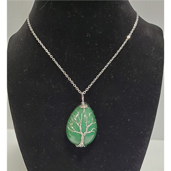 JADE STONE CIRCLE OF LIFE NECKLACE STAMPED 925