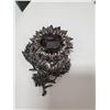 Image 1 : SUNFLOWER RHINESTONE BROOCH IN BLACK