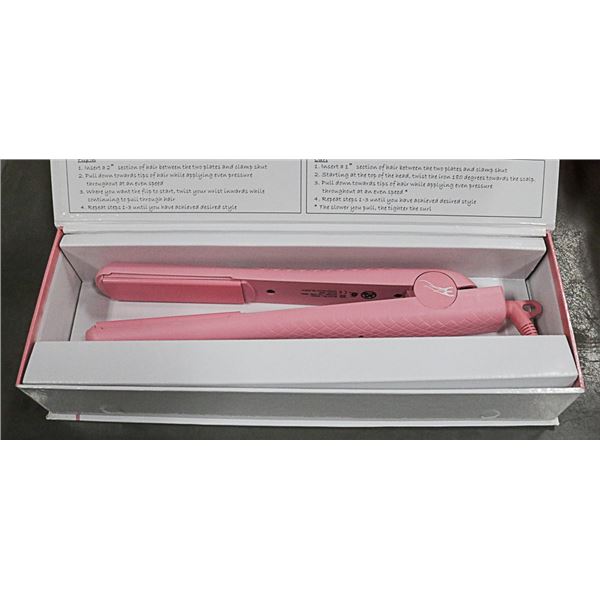 EVOLUTION PROFESSIONAL HAIR STRAIGHTENER