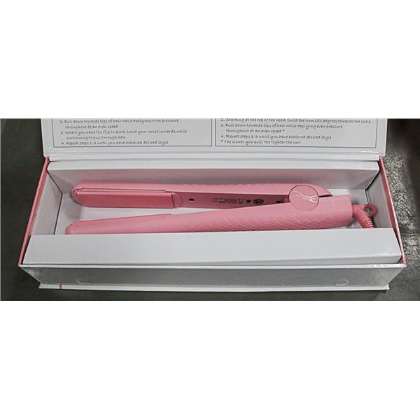 EVOLUTION PROFESSIONAL HAIR STRAIGHTENER