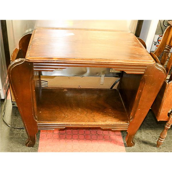 VINTAGE SIDE TABLE / MAGAZINE RACK (DARK BROWN)