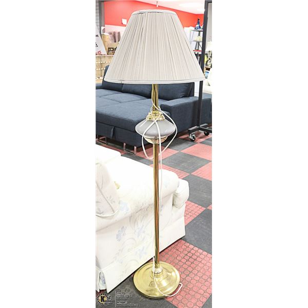 TALL BRASS COLORED FLOOR LAMP 5FT TALL