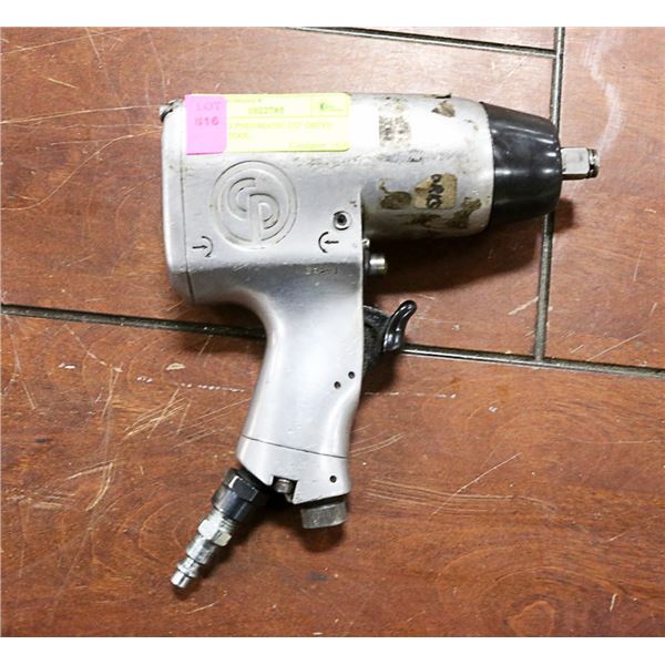 CHICAGO PNEUMATIC 1/2" DRIVE IMPACT TOOL
