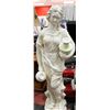 Image 1 : WHITE CONCRETE LADY- GARDEN STATUE 48" TALL