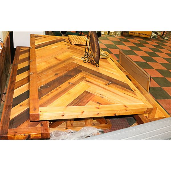 EXTRA LARGE SOLID PINE TABLE WITH 2 BENCHES