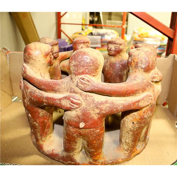 CLAY INUKSHUK-CIRCLE OF FRIENDS-8 1/2"DIA