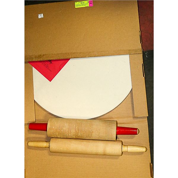 JACOBS ALL PURPOSE PASTRY BOARD W/ROLLING PINS