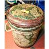 Image 1 : OLD WORLD STYLE STORAGE PAIL STOOL