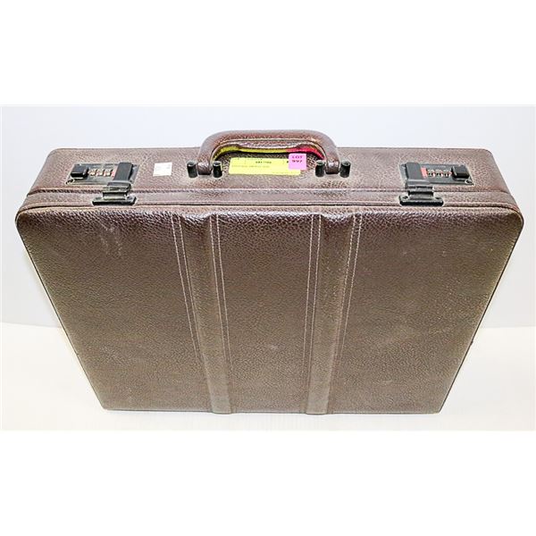 VINTAGE BRIEFCASE