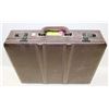 Image 1 : VINTAGE BRIEFCASE