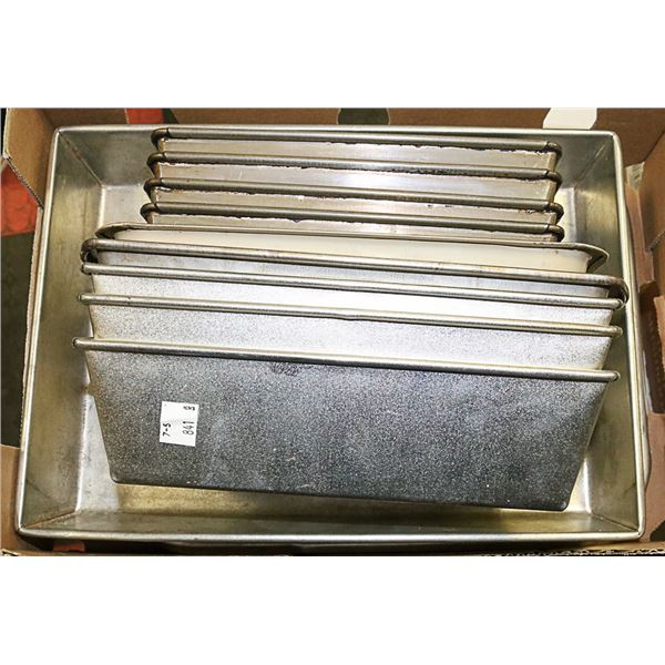 METAL BAKEWARE LOT