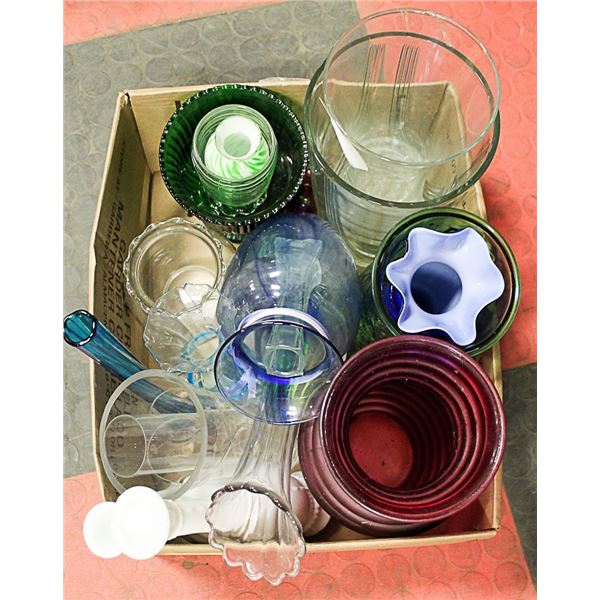 BOX OF VASES