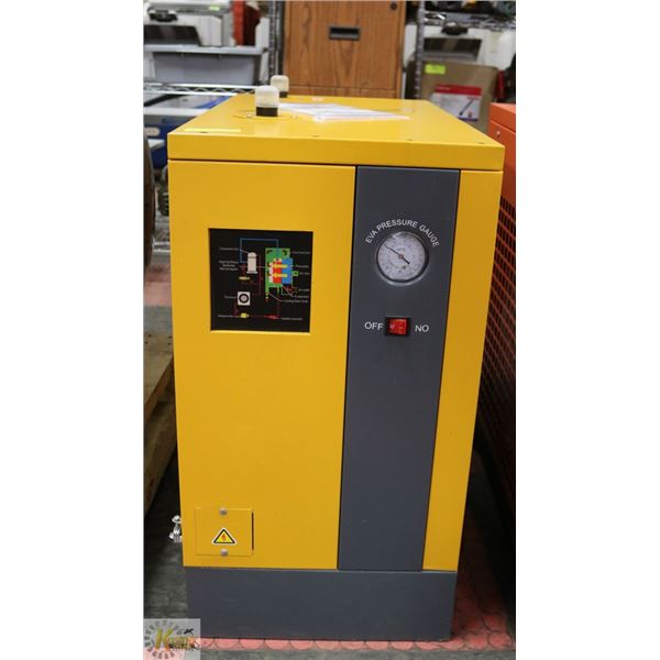 REFRIGERANT COMPRESSED AIR DRYER