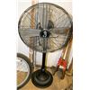 Image 1 : HAMPTON BAY 15'' STAND UP FAN