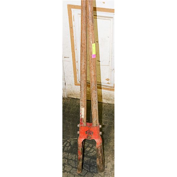 POST HOLE DIGGER