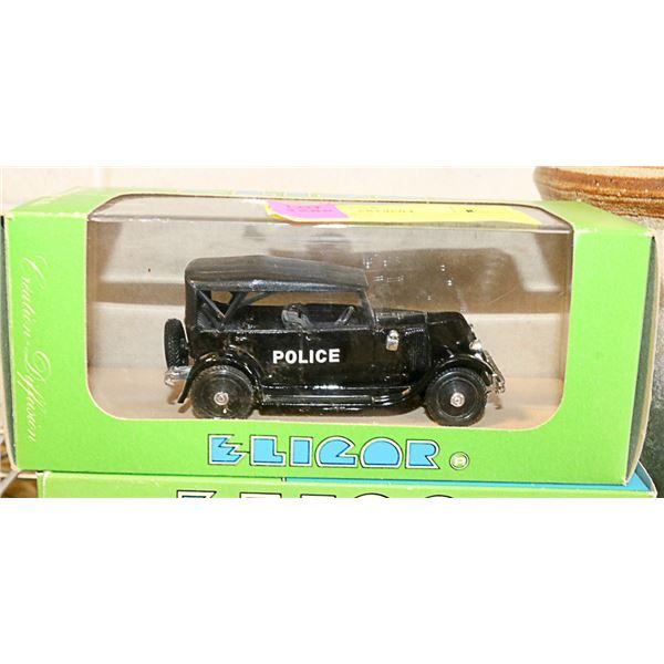 MODEL POLICE CAR RENAULT