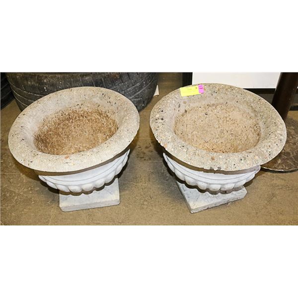 2 CONCRETE GARDEN URNS