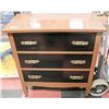Image 1 : VINTAGE SOLID WOOD 3-DRAWER ROLLING DRESSER -