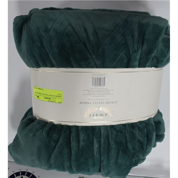 AMARI LUXURY VELVET THROW 60" X 70"